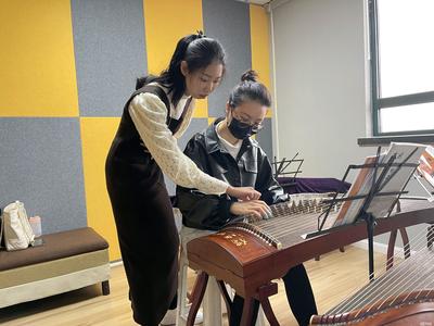 津門(mén)墨韻啟新篇 天津毛筆與文化教育咨詢(xún)的融合之路